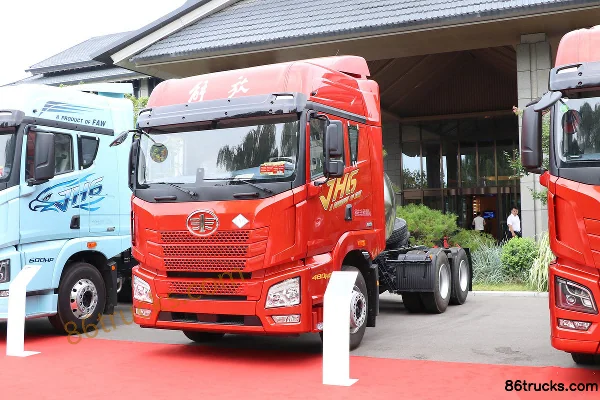 FAW Jiefang Qingdao JH6 Poids lourd Édition Zhixing 480 ch 6X4(10 roues) Tracteur routier LNG automatique (Fast Gear 16 vitesses) (ralentiss