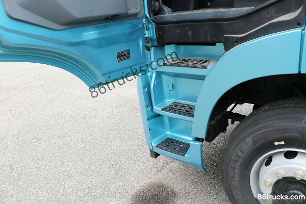 Beiben Benma 530 ch 6X4(10 roues) LNG tracteur routier Cabine (1) | 86Trucks