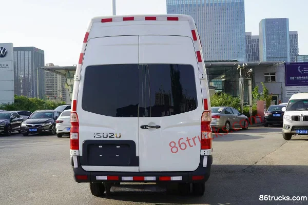 Qingling Isuzu100P 120 ch 4X2(6 roues) camion isotherme 4,02 m (marque Zhongdian Tezhuang) Extérieur (3) | 86Trucks