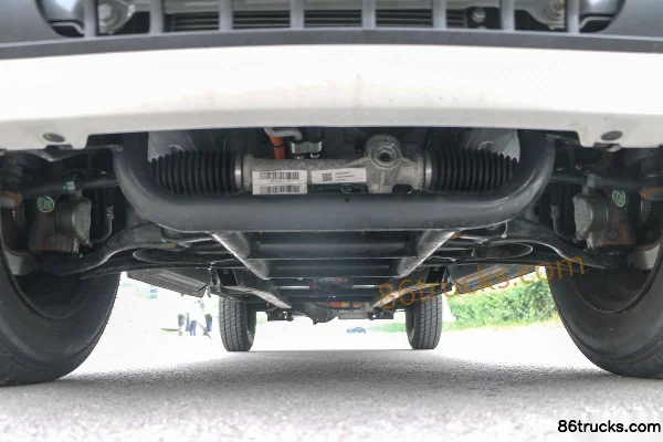 Huoyue Shentong Shentong01 Luxury Edition 1.4T 1.8m Single Row Battery Swap Pure Electric Sales Van 9.2kWh 4X2(6 wheels) Chassis (1) | 86Tru