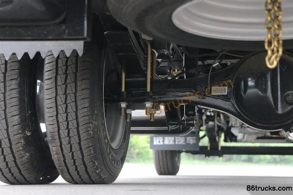 FARIZON V5M Comfort Edition 4.005m Single Row Methanol Stake Mini Truck 4X2(6 wheels) Chassis (1) | 86Trucks