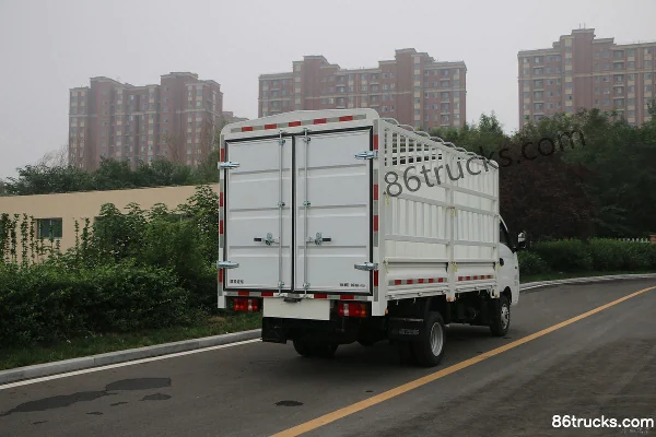 FARIZON V5M Comfort Edition 4.005m Single Row Methanol Stake Mini Truck 4X2(6 wheels) Body (3) | 86Trucks