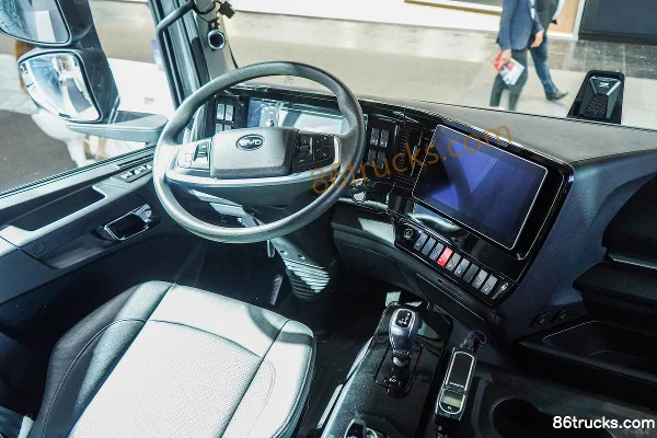 BYD ETH8 18T 6.8m Pure Electric Van Cargo Truck 4X2(6 wheels) Cab (1) | 86Trucks