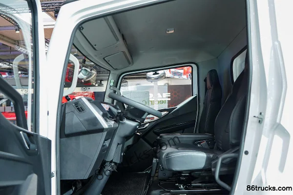 BYD ETM6 11T 6.2m Pure Electric Van Cargo Truck 4X2(6 wheels) Cab (1) | 86Trucks