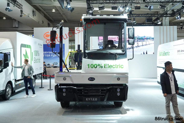 BYD EYT2.0 18T 4X2(6 wheels) Pure Electric Terminal Tractor Truck Exterior (2) | 86Trucks