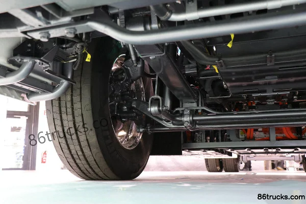 SHACMAN Delong L6000 4X2(6 wheels) Electric Cargo Truck 310kWh Chassis (2) | 86Trucks
