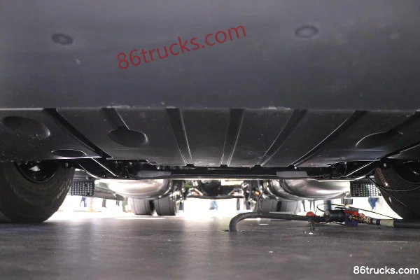 Mercedes-Benz New Actros Heavy Truck 480 hp 4X2(6 wheels) Tractor Truck (Model 1848 LS) Chassis (1) | 86Trucks