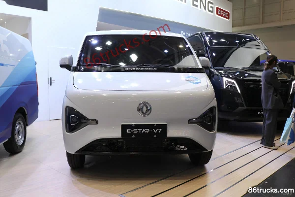 Dongfeng eStar V7 5.27m Electric Van Truck (310km range) 53.58kWh Exterior (2) | 86Trucks