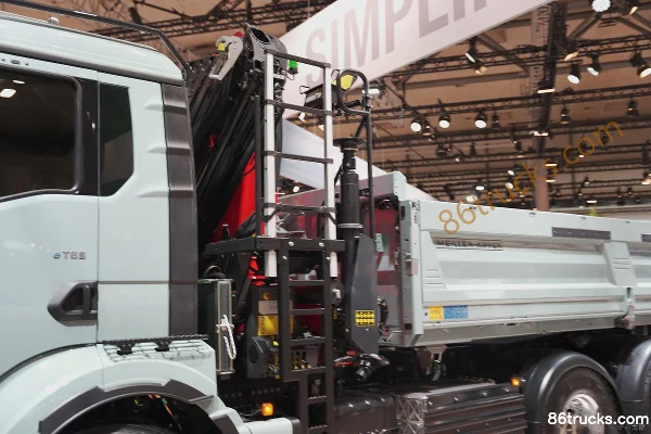 MAN eTGS Heavy Truck 6X2(8 wheels) Electric Truck with Crane (eTGS 28.449) Body (1) | 86Trucks
