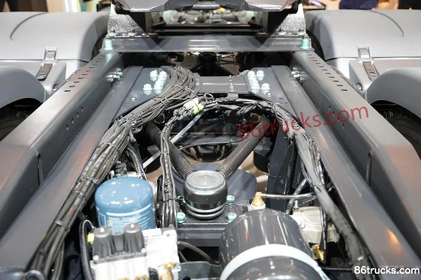 MAN hTGX Heavy Truck 4X2(6 wheels) Hydrogen Fuel Cell Tractor Truck (hTGX 28.520) Cab (3) | 86Trucks