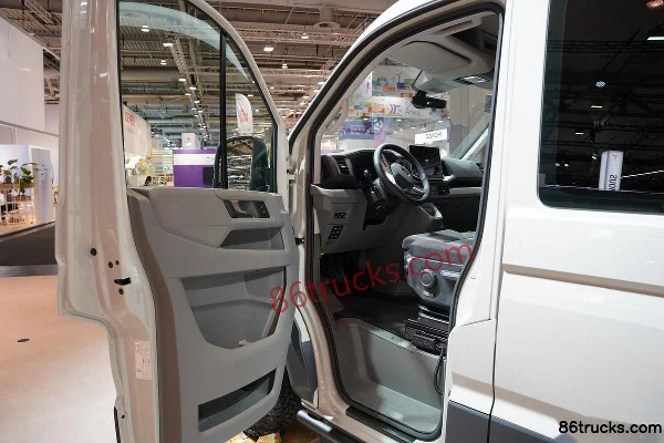 MAN TGE 202 ch 4X4(6 roues) quatre roues motrices camion benne double cabine (TGE 3.200) (1) | 86Trucks