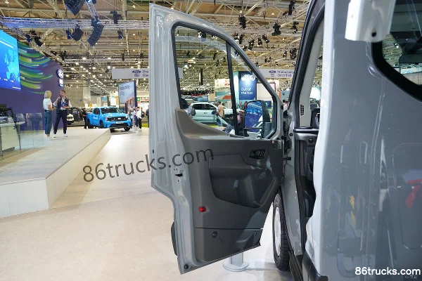 Ford Transit 165hp 4X2(6 wheels) Dump Truck Cab (2) | 86Trucks