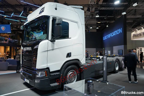 Scania 40R Series Heavy Truck 6X2(8 wheels) Electric Cargo Truck 624kWh Exterior (2) | 86Trucks