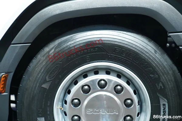 Scania 40R Series Heavy Truck 6X2(8 wheels) Electric Cargo Truck 624kWh Chassis (2) | 86Trucks