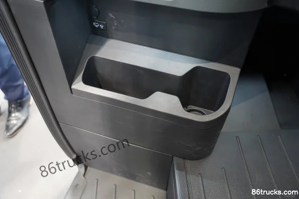 VOLTA Zero Electric Box Van Cargo Truck 164kWh Interior (3) | 86Trucks