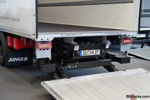 VOLTA Zero Electric Box Van Cargo Truck 164kWh Body (3) | 86Trucks