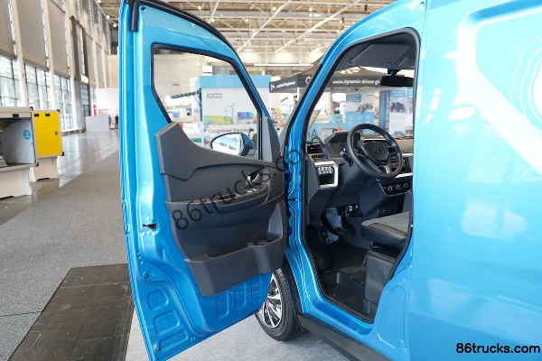 Feidi Enter Overseas Version 2.7T 2-Seat 4.46m Pure Electric Panel Van 41.86kWh Cab (1) | 86Trucks