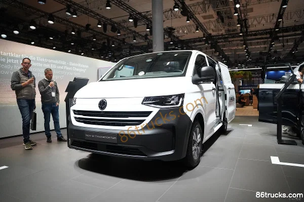 Volkswagen E Transporter panel van Exterior (3) | 86Trucks