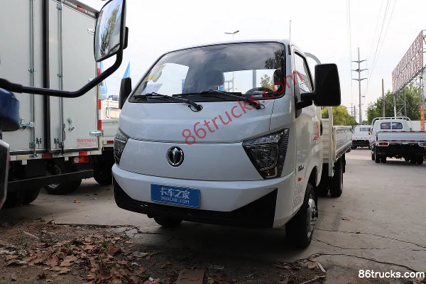 Feidi GX Chang Xiang Edition 1.6L 122 hp 4X2(6 wheels) Gasoline 3.6m Single Row Flatbed Micro Truck Exterior (2) | 86Trucks