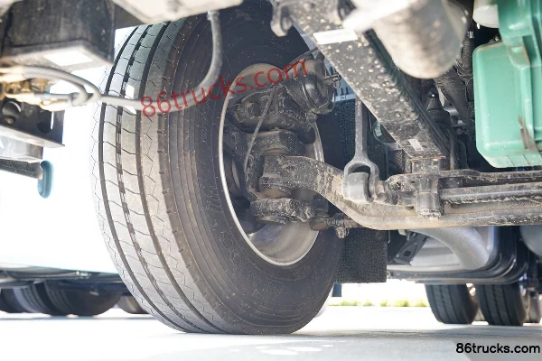 FAW Jiefang Qingdao Yingtu Business Class 620hp 6X4(10 wheels) AMT Automatic Tractor Truck (Ratio 3.36) (with Hydraulic Retarder) Chassis (2