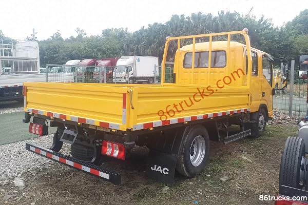 JAC Shuailing ES3L 4.5T 3.145m Double Row Pure Electric Flatbed Light Truck 63.75kWh 4X2(6 wheels) Exterior (3) | 86Trucks