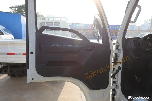 Foton M2 Plus 2L CNG 127 hp 4X2(6 wheels) Dongan 5-speed 3.8m Crew Cab Van Micro Truck (2) | 86Trucks