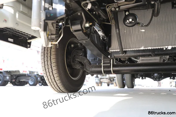 Foton M2 Plus 2L CNG 127 hp 4X2(6 wheels) Dongan 5-speed 3.8m Crew Cab Van Micro Truck Chassis (2) | 86Trucks