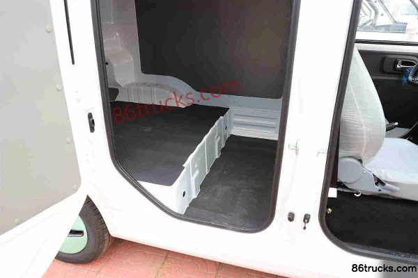Chengshi 01 Chuangfu Edition 3.49m Single Row Pure Electric Closed Van 20.72kWh Cargo Box (2) | 86Trucks