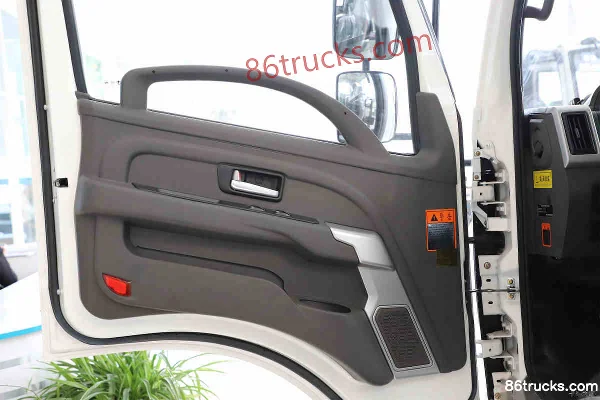 Feidi HV5 4.15m Single Row Plug-in Extended Range Hybrid Box Light Truck 41.6kWh 4X2(6 wheels) Interior (2) | 86Trucks