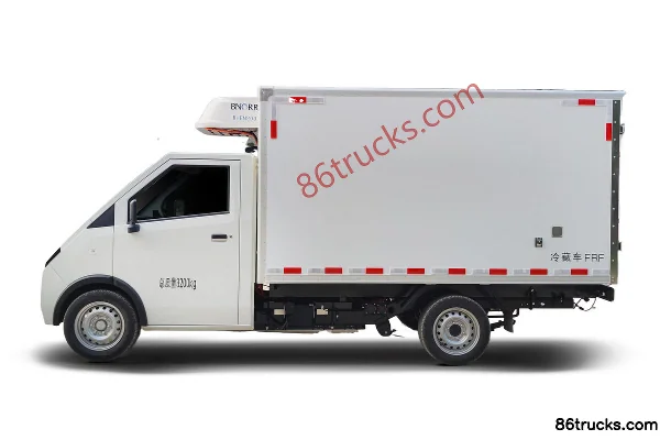 Dali Niumowang D08 Standard 3.2T 3.01m Single Row Pure Electric Refrigerated Truck 45.15kWh 4X2(6 wheels) Exterior (3) | 86Trucks