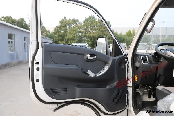 Kama Ruihang EV 4.5T 2.915 m single-row pure electric dump truck 54.912 kWh 4X2(6 wheels) Cab (2) | 86Trucks
