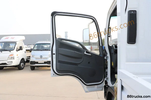 Kama Kaijie EV 4,5 T 4,16 m camion plateau électrique simple cabine 81,144 kWh 4X2(6 roues) Intérieur (1) | 86Trucks