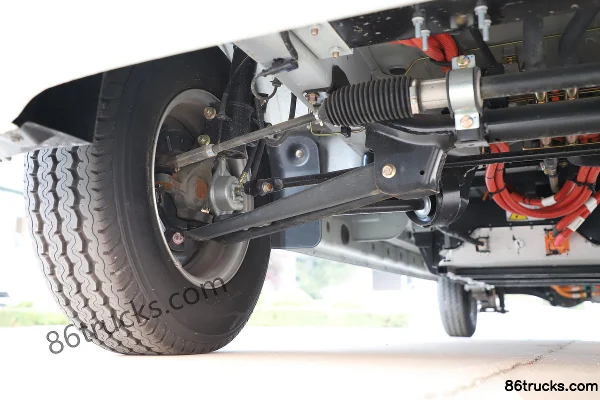 Kama Junhang ES7 3.2T 2-seat 5.265m pure electric panel van 41.86kWh Chassis (2) | 86Trucks