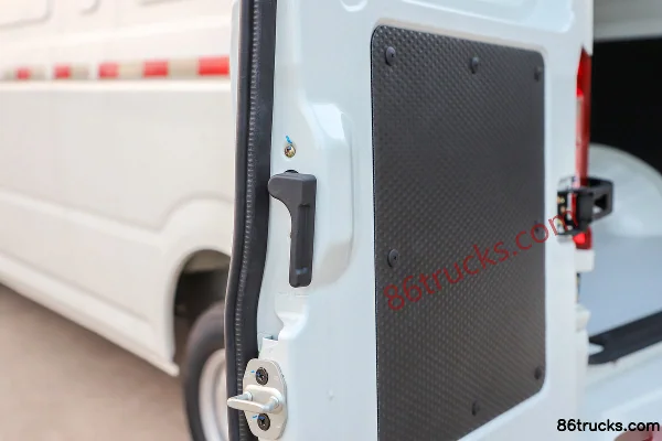 Kama Junhang ES7 3.2T 2-seat 5.265m pure electric panel van 41.86kWh Cargo Box (3) | 86Trucks