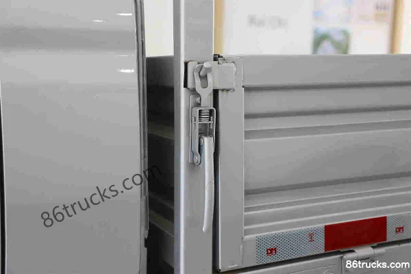 Ruichi ED71 Standard Version 3.5T 3.68m pure electric flatbed micro truck 56.67kWh 4X2(6 wheels) Body (2) | 86Trucks