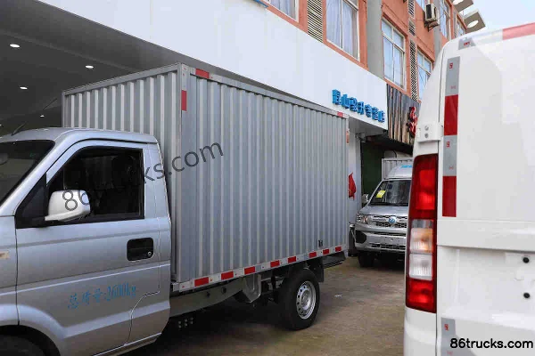 Ruichi EC31S Pioneer I 3.06m Single Row Pure Electric Van Mini Truck CALB 38.64kWh 4X2(6 wheels) Body (1) | 86Trucks