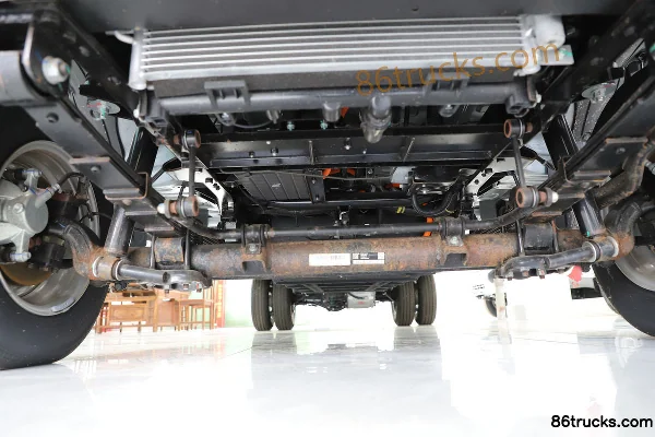 Ruichi ED71 Pioneer I 3.65m single-row pure electric stake truck CALB 56.67kWh 4X2(6 wheels) Chassis (1) | 86Trucks