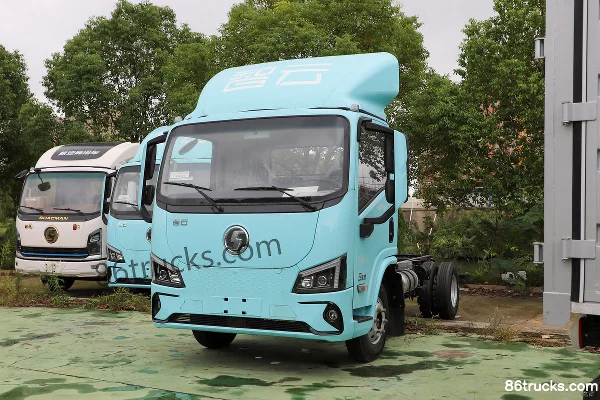 SHACMAN Commercial Vehicle Zhiyun S300 4.5T 4.2m single-row pure electric van light truck (air brake) 100.46kWh 4X2(6 wheels) Exterior (3)