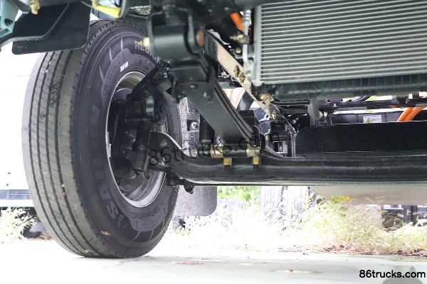 SHACMAN Commercial Vehicle Zhiyun S300 4.5T 4.2m single-row pure electric van light truck (air brake) 100.46kWh 4X2(6 wheels) Chassis (2)