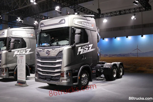 Dongfeng HS7 580 hp 6X4(10 wheels) LNG Automatic Tractor Truck (WLY 12-speed) (Hydraulic Retarder) Exterior (3) | 86Trucks