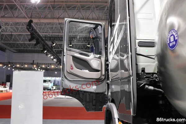 Dongfeng HS7 590 ch 6X4(10 roues) tracteur routier LNG automatique (retardateur hydraulique) Cabine (1) | 86Trucks
