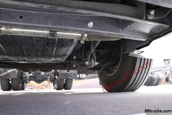 Dongfeng HS7 590 ch 6X4(10 roues) tracteur routier LNG automatique (retardateur hydraulique) Châssis (3) | 86Trucks