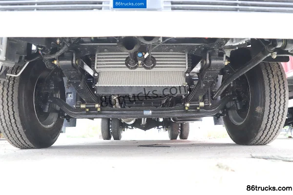 SHACMAN Commercial Vehicle Delong G300 137hp 4X2(6 wheels) 4.2m Single-row Van Light Truck Chassis (1) | 86Trucks