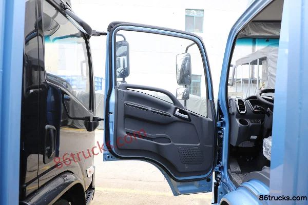 Lanqing Auto Z1 Single Row Pure Electric Van Light Truck, 4X2(6 wheels) Interior (1) | 86Trucks