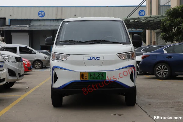 JAC Lanmao M1 2024 Guoxuan Elite Edition 2,7T 2 places 4,745 m fourgon électrique pur 38,7 kWh Extérieur (2) | 86Trucks