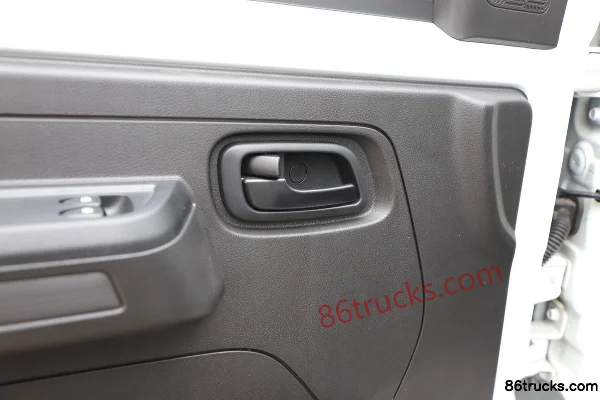 JAC Lanmao M1 2024 Guoxuan Elite Edition 2,7T 2 places 4,745 m fourgon électrique pur 38,7 kWh Cabine (3) | 86Trucks