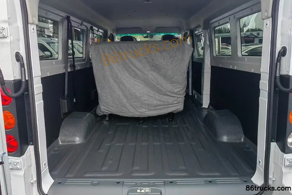 FARIZON Xingxiang V6E Windowed Version 4.845m Electric Panel Van 41.86kWh Chassis (1) | 86Trucks