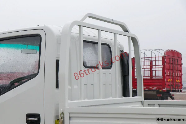 JAC Lingpao L3 2.7 CNG 130 hp 4X2(6 wheels) JAC 5-Speed 3.9m Semi-Row Flatbed Light Truck Body (2) | 86Trucks