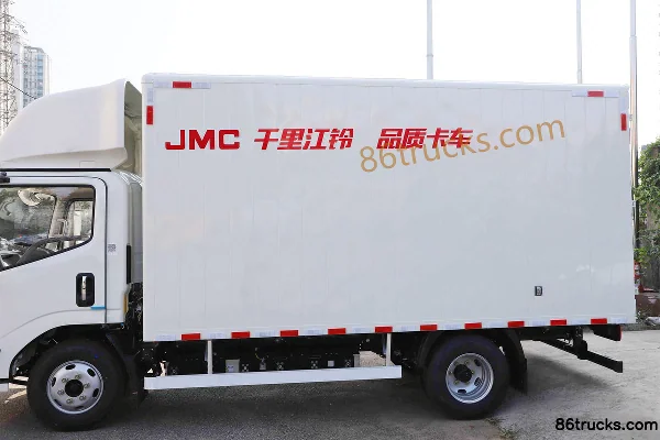 JMC E-Luda Medium Body Version Express et Logistique Frein Hydraulique 4,2 m camion léger électrique pur fourgon, cabine simple, CATL 77,28