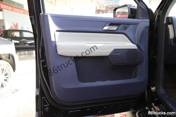 JMC Da Dao Mountain Edition Comfort 2.3T Diesel 177hp Automatic 4WD Long Wheelbase Double Cab Pickup Chassis (2) | 86Trucks